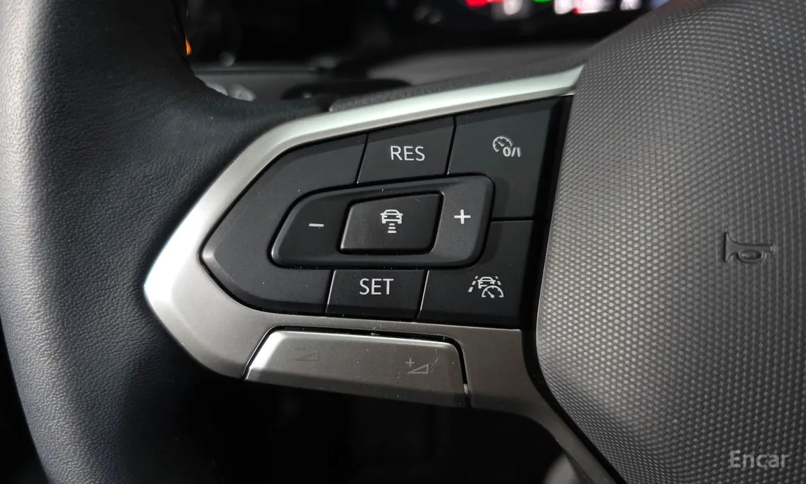 Фото 19 - Volkswagen Golf