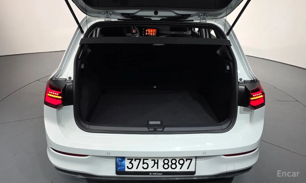 Фото 20 - Volkswagen Golf