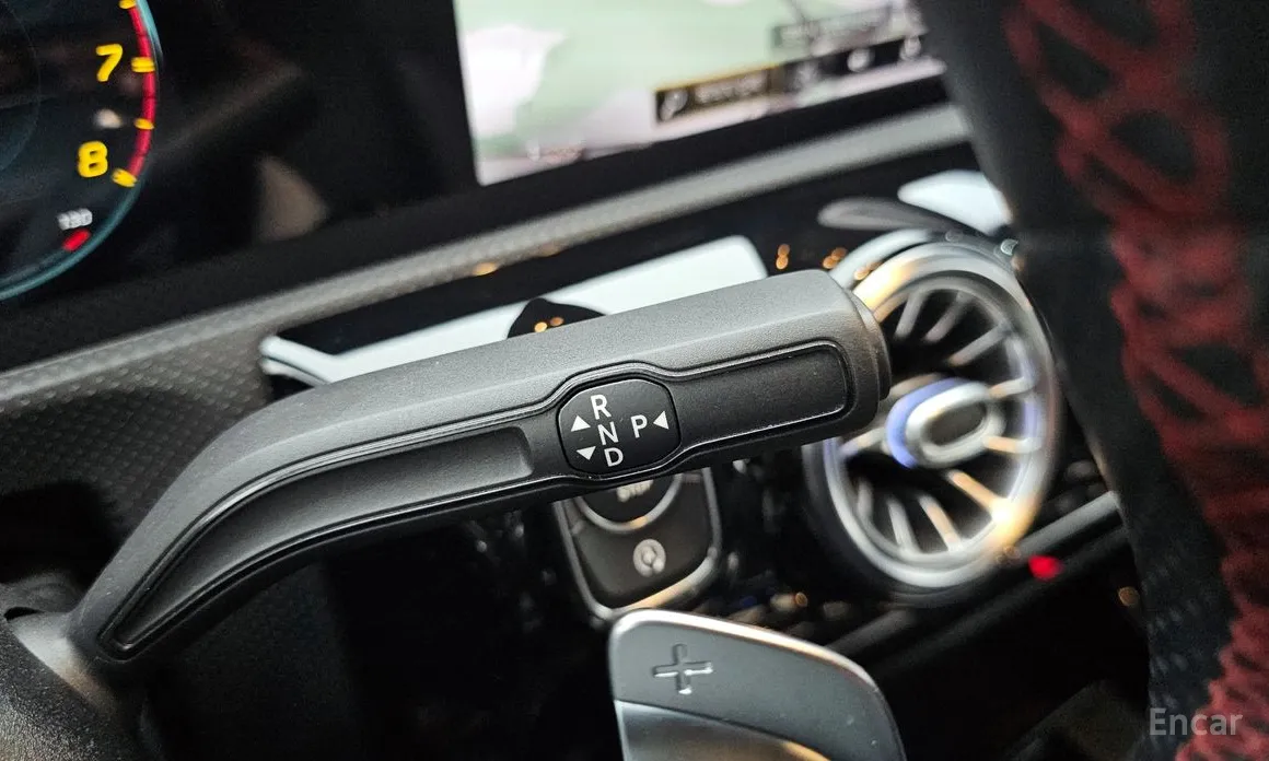 Фото 9 - Mercedes-Benz A-Class