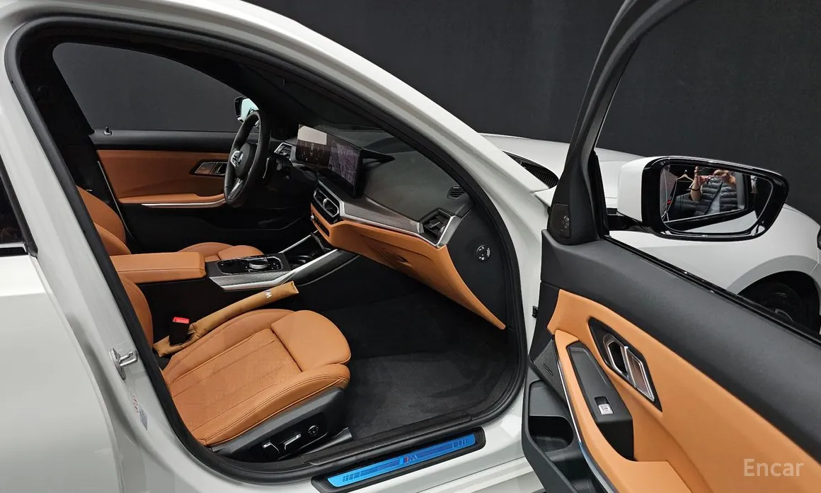 Фото 10 - BMW 3 Series