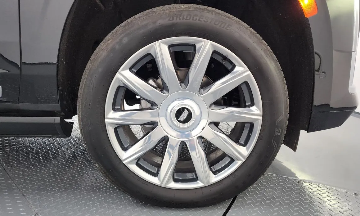 Фото 5 - Cadillac Escalade