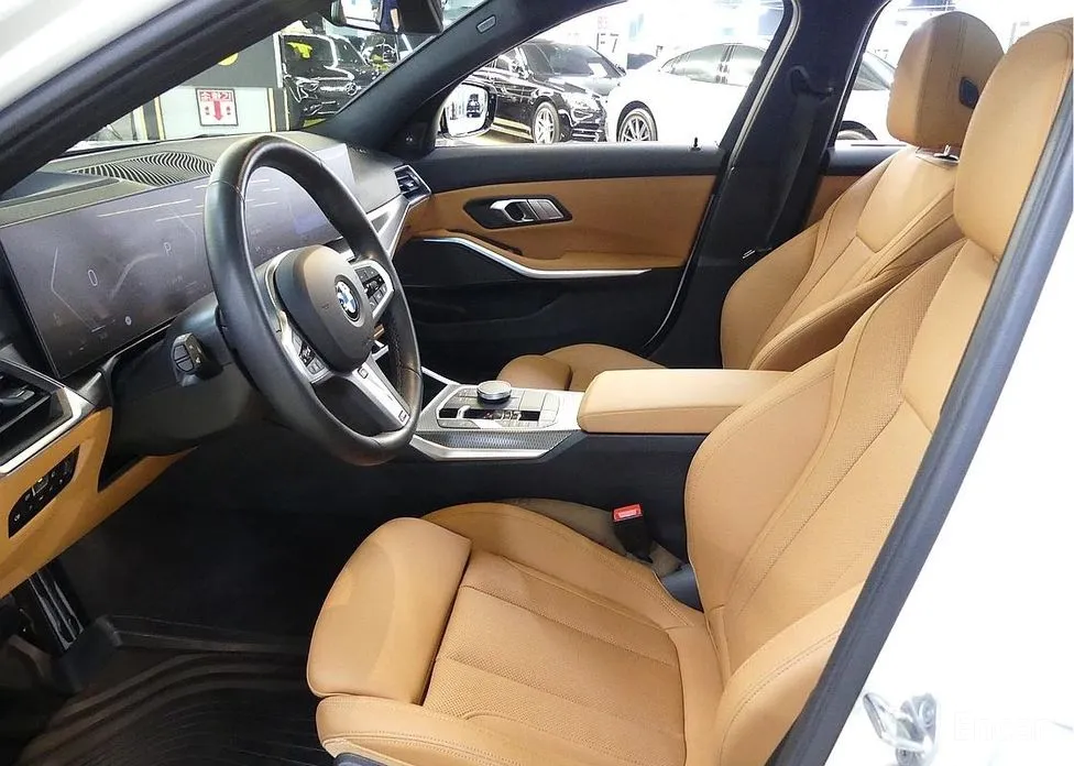 Фото 10 - BMW 3 Series