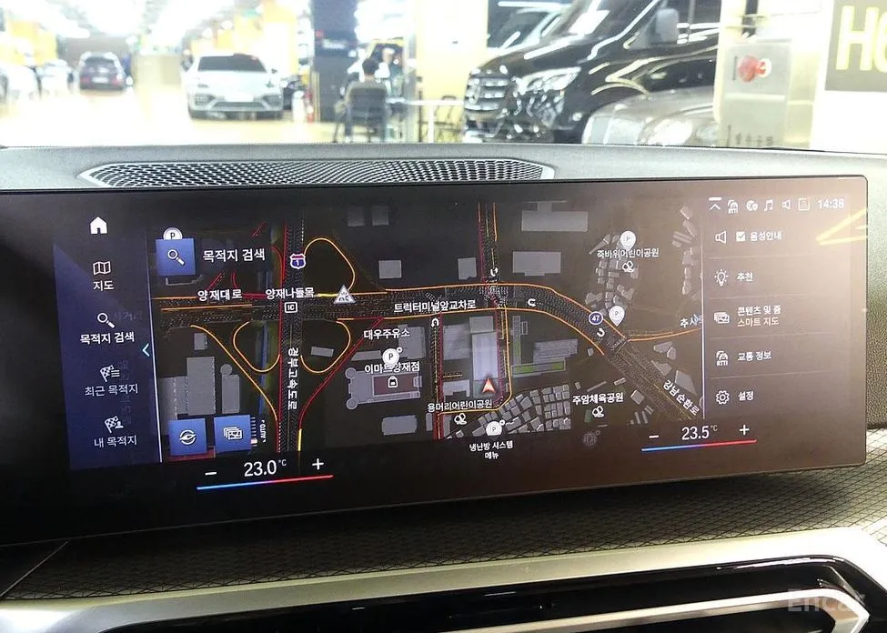 Фото 15 - BMW 3 Series