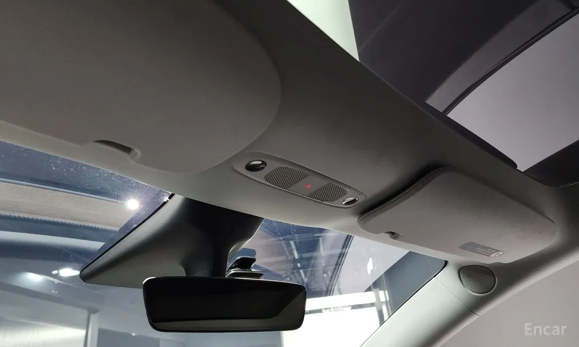 Фото 19 - Tesla Model Y