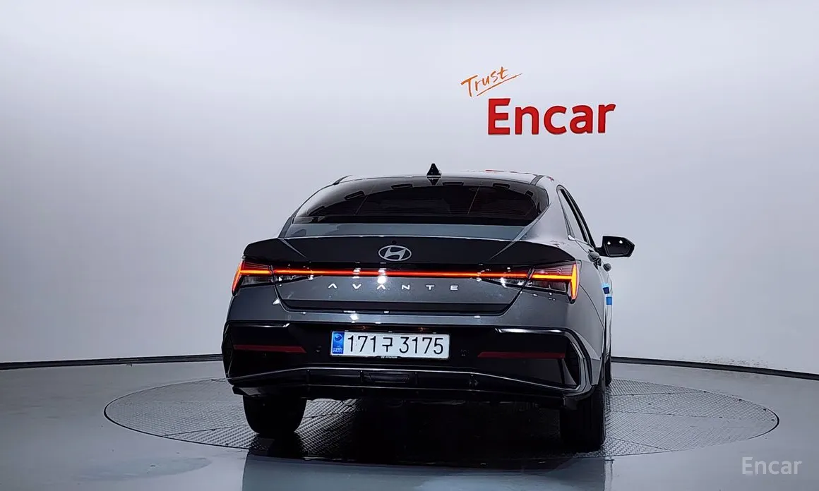 Фото 4 - Hyundai Avante