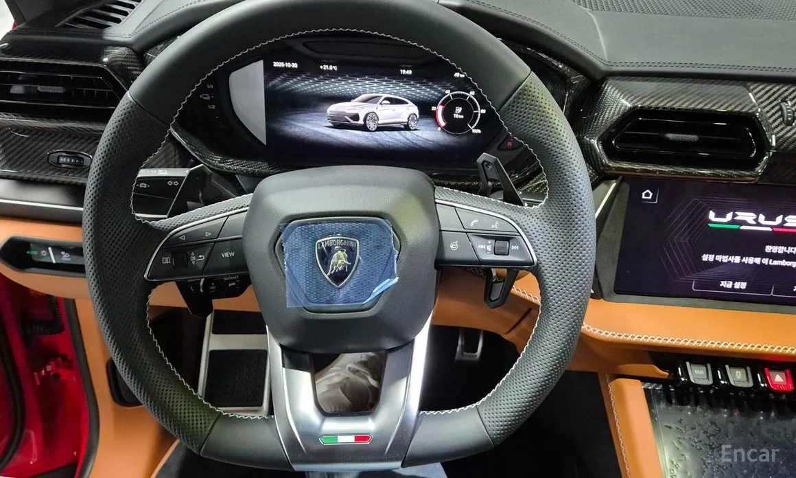 Фото 7 - Lamborghini Urus