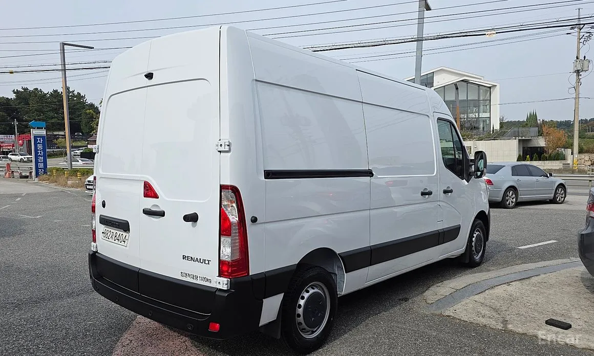Фото 2 - Renault Master