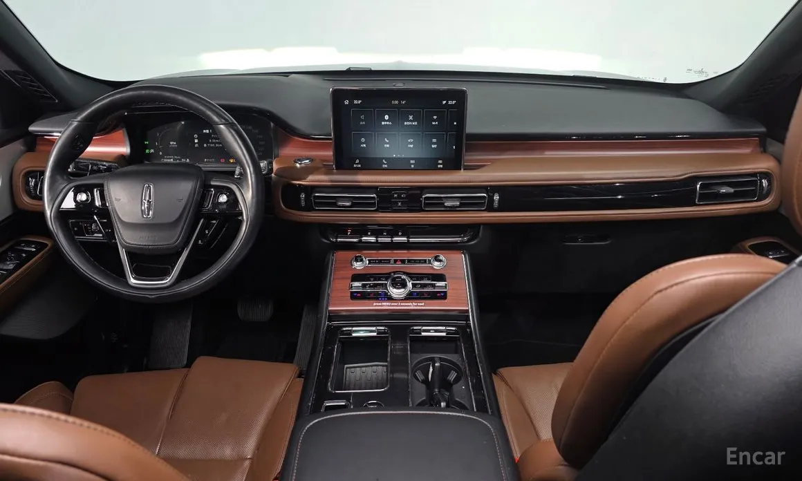 Фото 7 - Lincoln Aviator