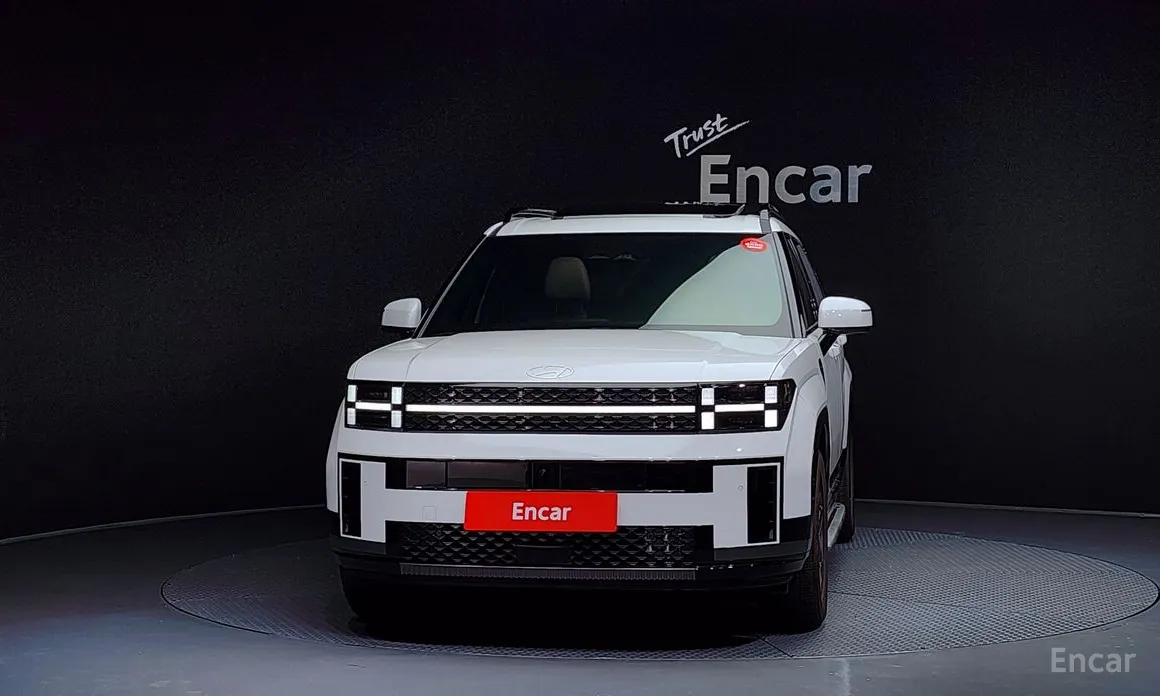 Фото 3 - Hyundai Santa Fe