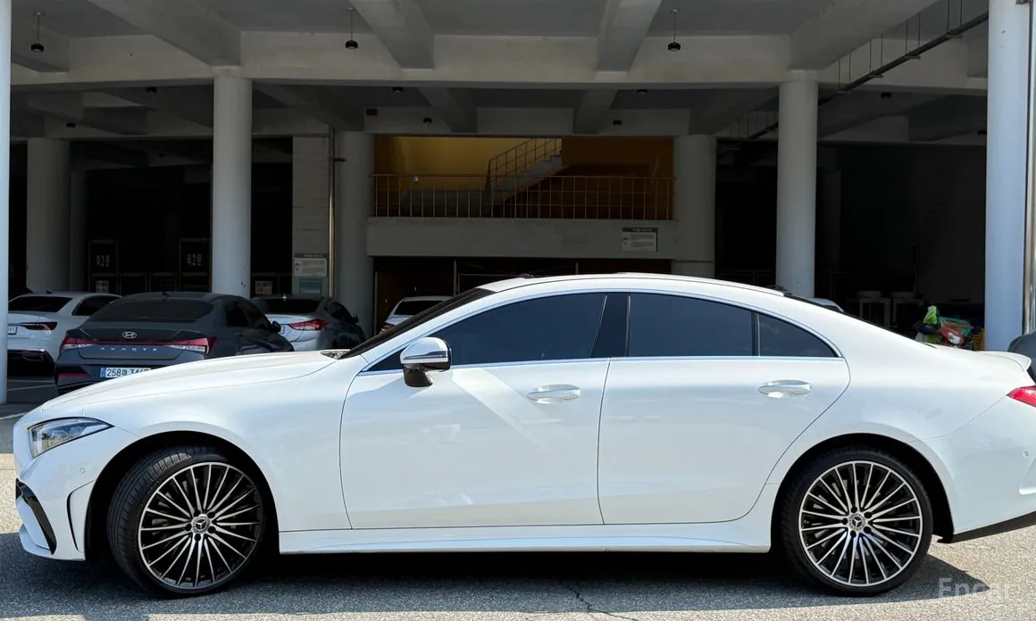 Фото 5 - Mercedes-Benz CLS-Class