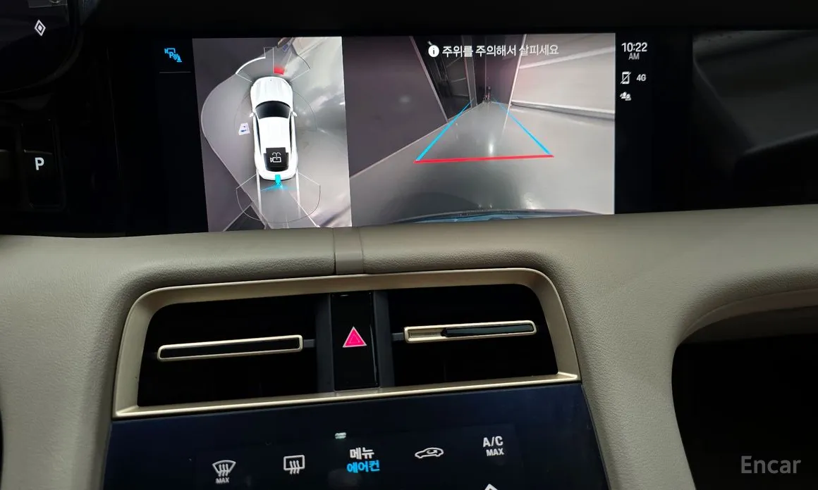 Фото 15 - Porsche Taycan