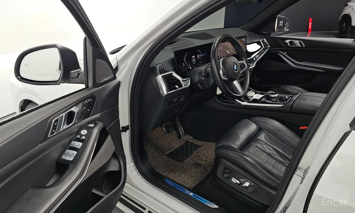 Фото 11 - BMW X7