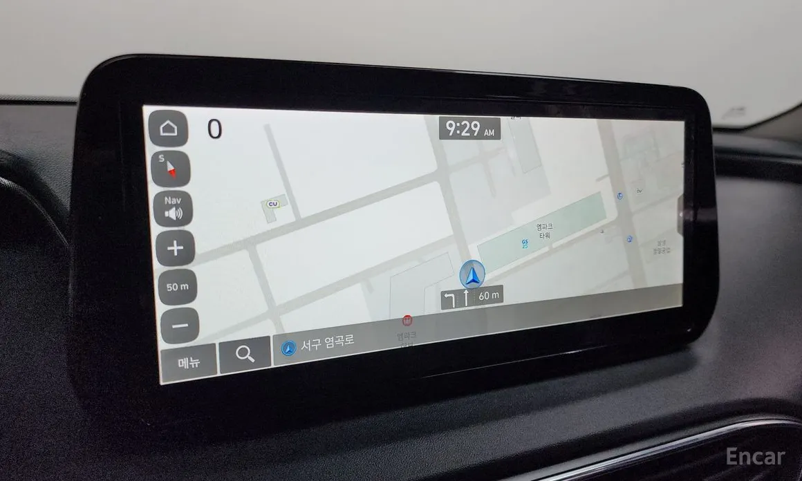 Фото 14 - Hyundai Santa Fe