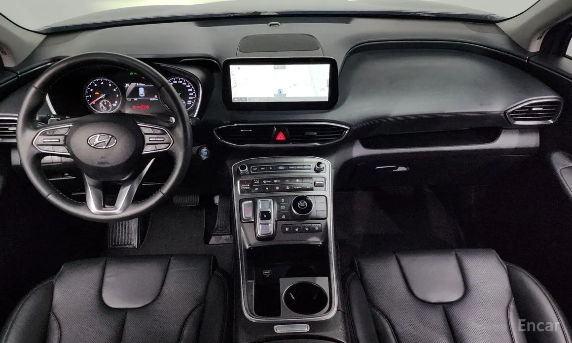 Фото 7 - Hyundai Santa Fe