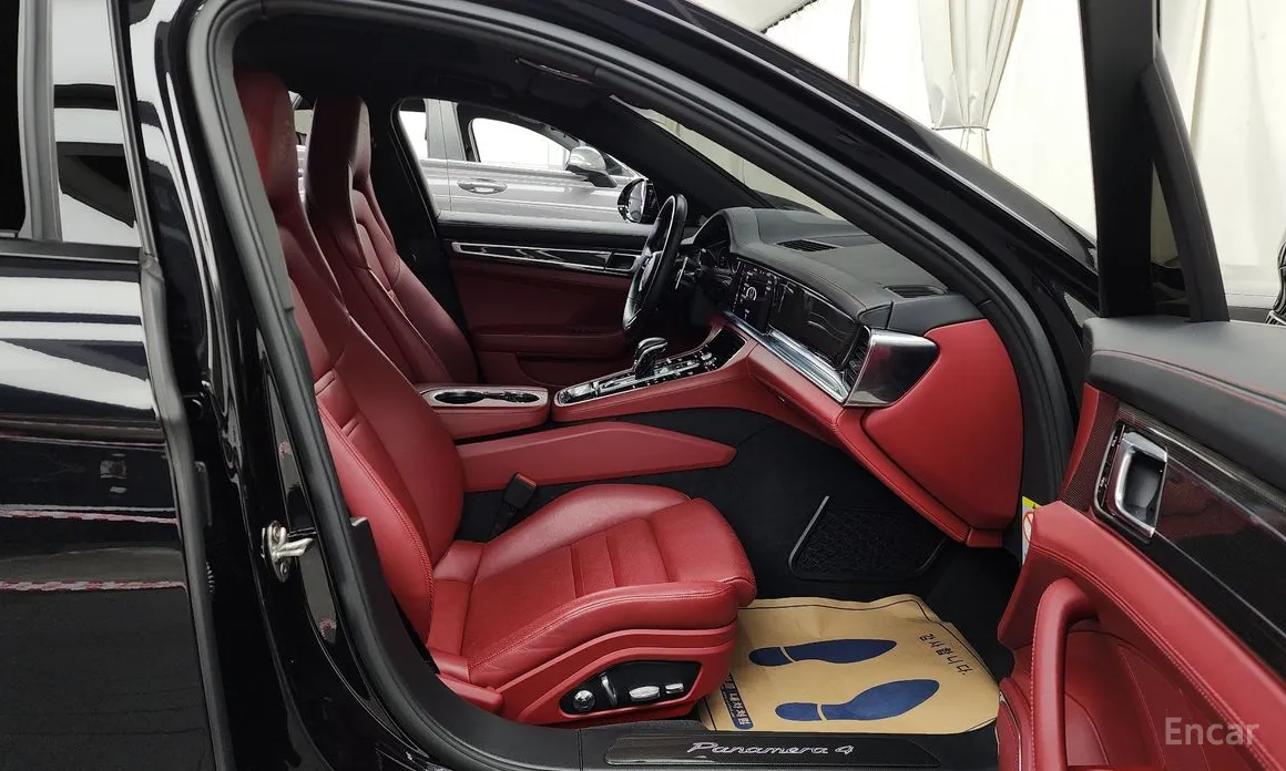 Фото 11 - Porsche Panamera