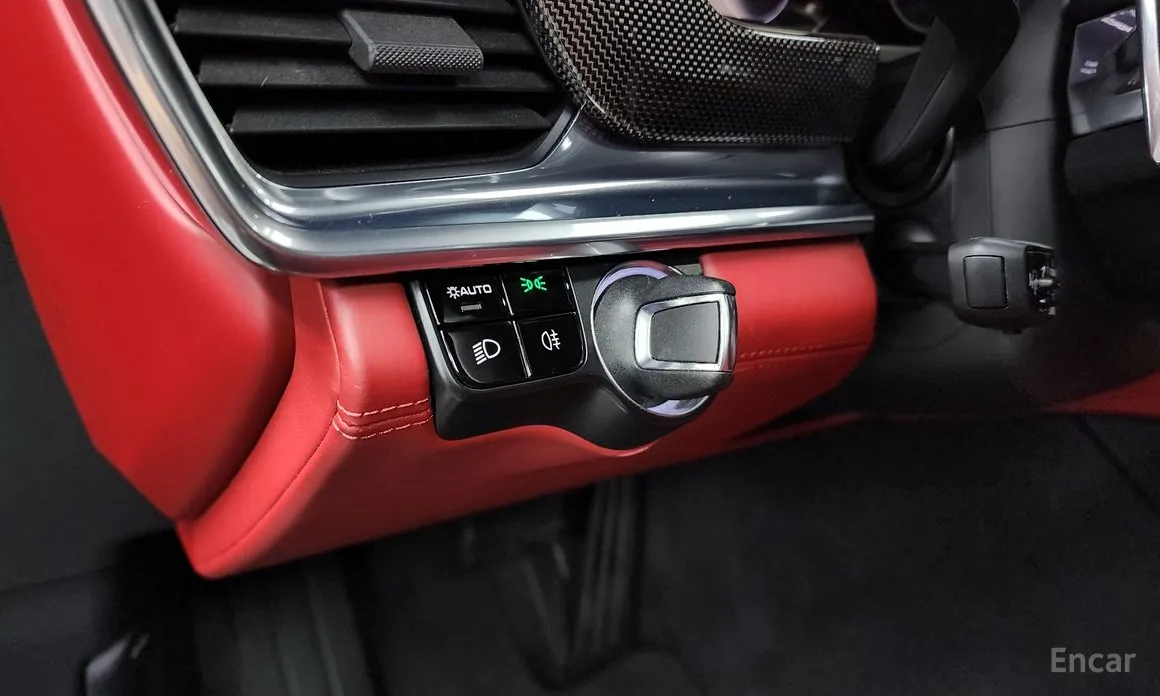 Фото 16 - Porsche Panamera