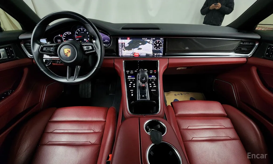 Фото 7 - Porsche Panamera