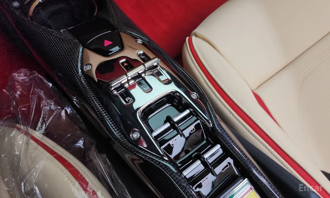 Фото 9 - Ferrari 296