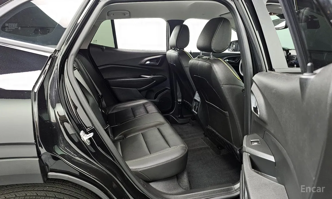 Фото 12 - Chevrolet Trax