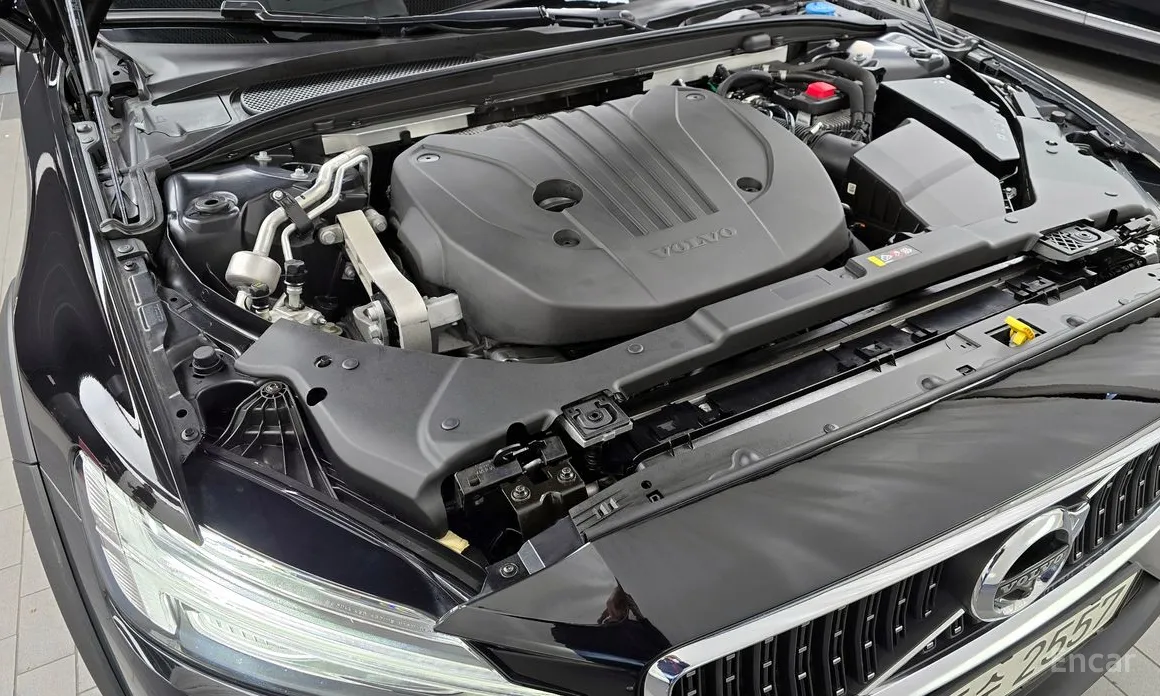 Фото 6 - Volvo V60