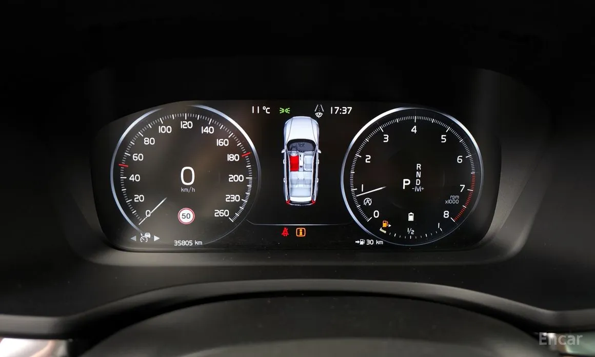 Фото 8 - Volvo V60