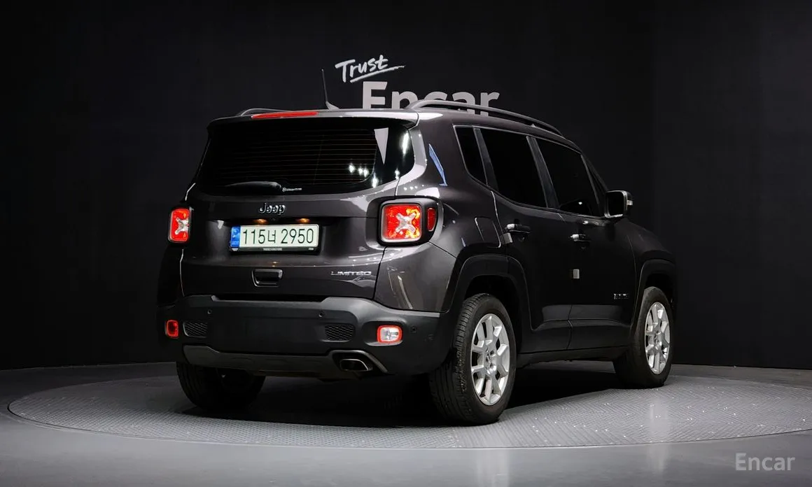 Фото 2 - Jeep Renegade