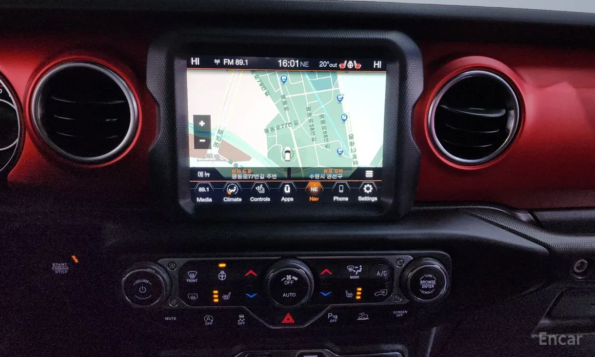 Фото 14 - Jeep Gladiator