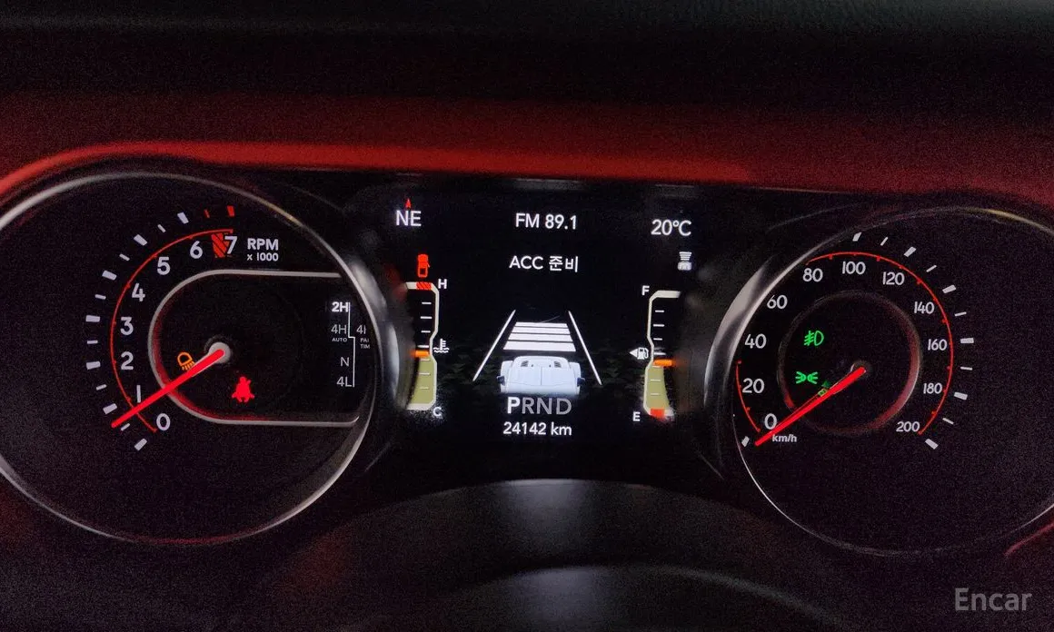 Фото 8 - Jeep Gladiator