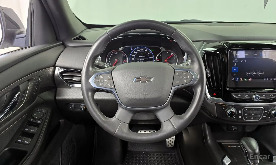 Фото 13 - Chevrolet Traverse