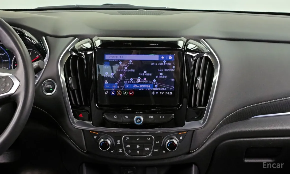 Фото 14 - Chevrolet Traverse