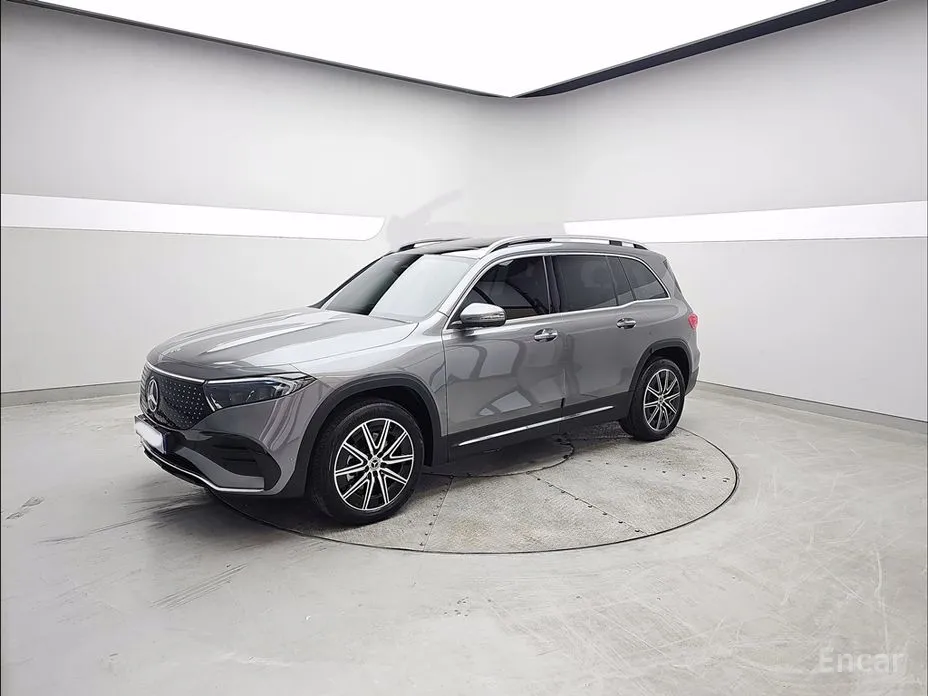 Фото 1 - Mercedes-Benz EQB