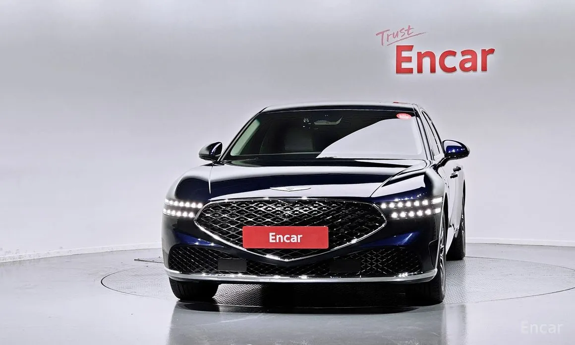 Фото 3 - Genesis G90