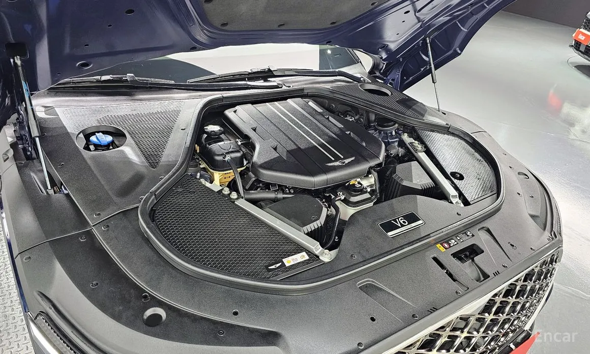 Фото 6 - Genesis G90