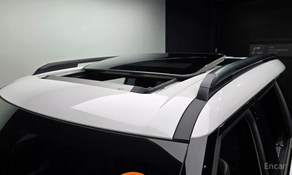 Фото 16 - Hyundai Santa Fe