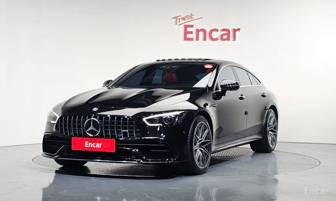 Фото 1 - Mercedes-Benz AMG GT