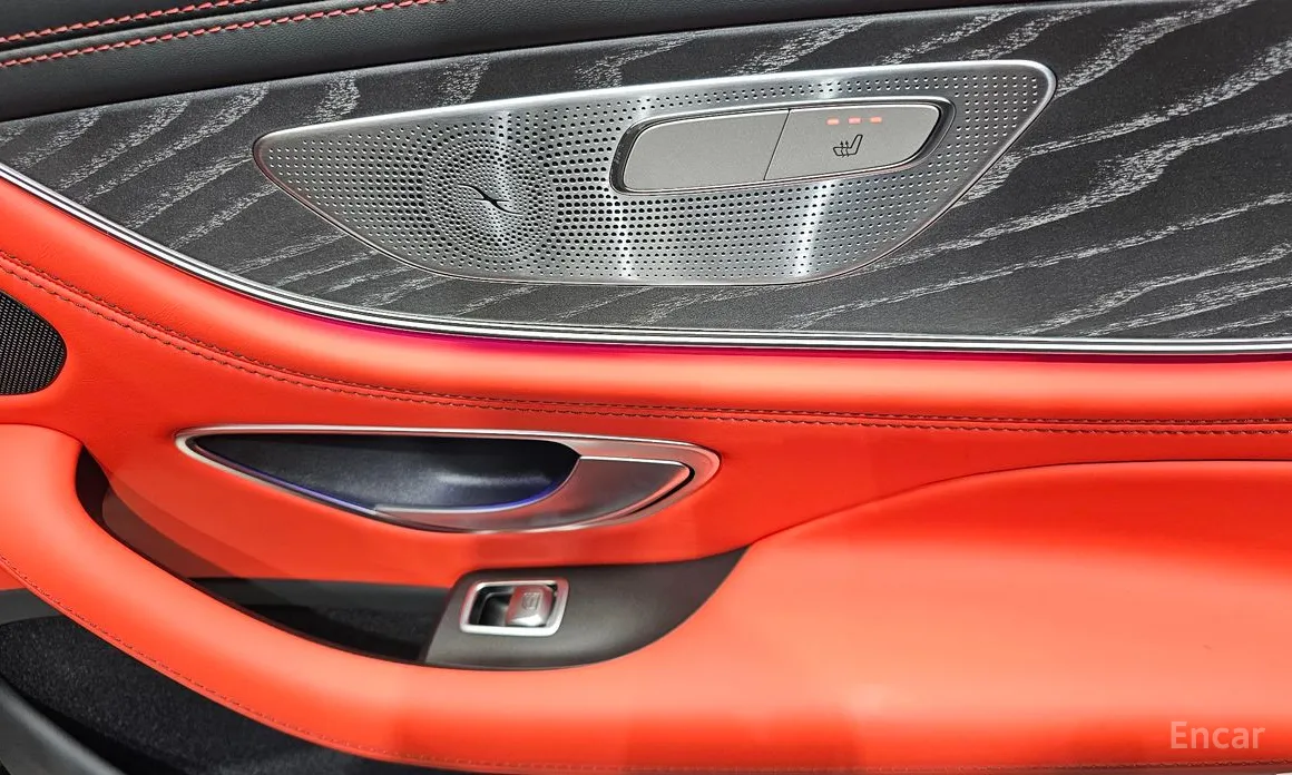 Фото 18 - Mercedes-Benz AMG GT