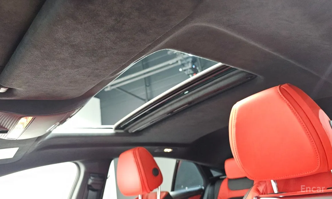 Фото 19 - Mercedes-Benz AMG GT