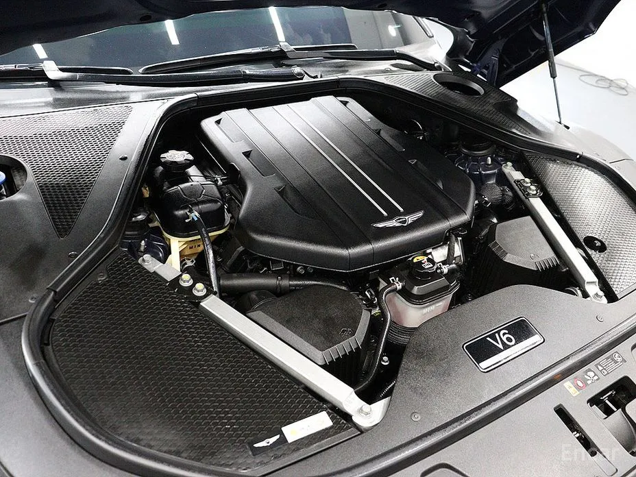 Фото 6 - Genesis G90