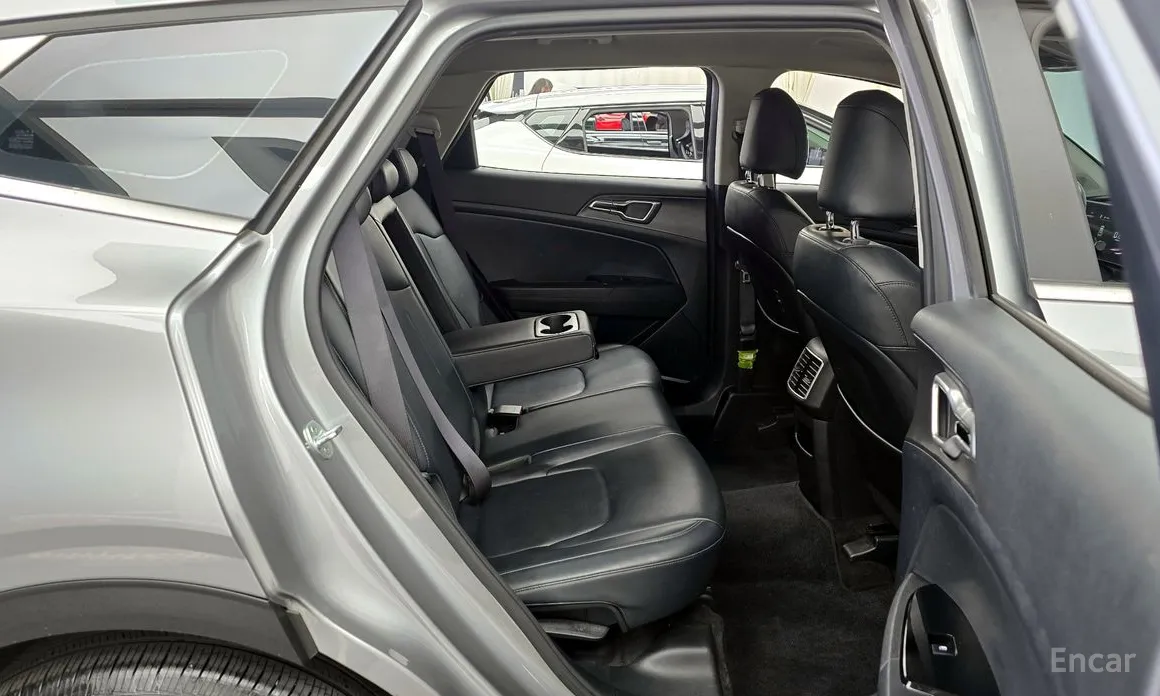 Фото 16 - Kia Sportage