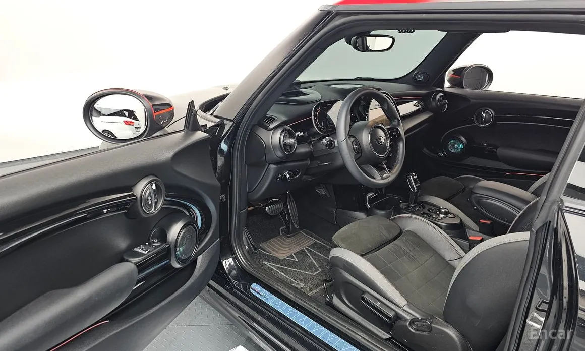 Фото 10 - Mini Cooper