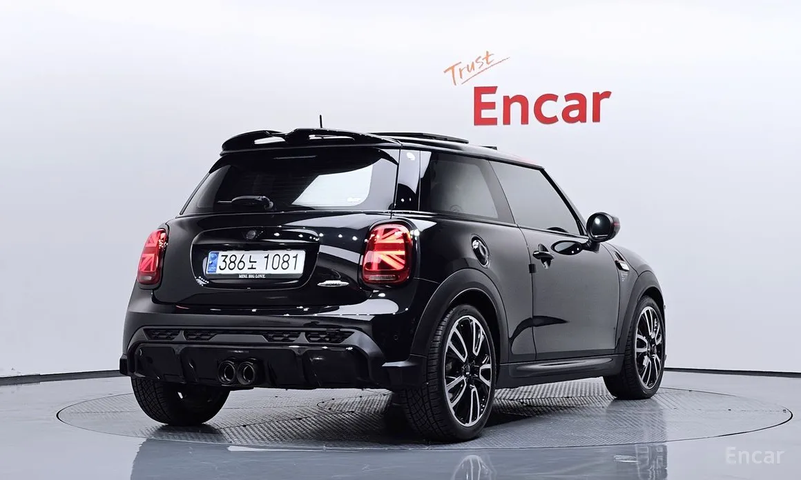 Фото 2 - Mini Cooper