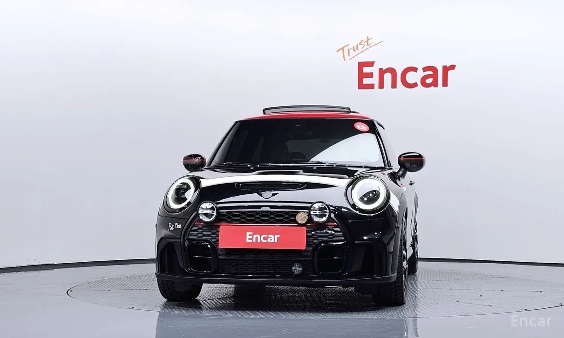 Фото 3 - Mini Cooper