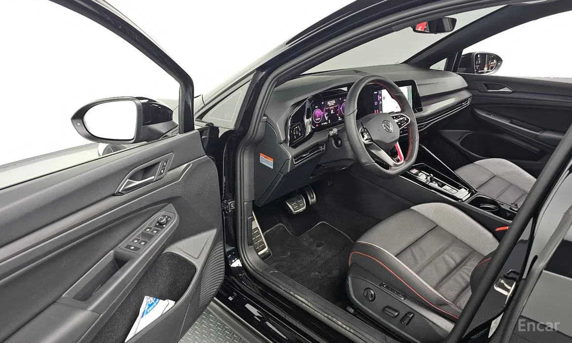 Фото 11 - Volkswagen Golf