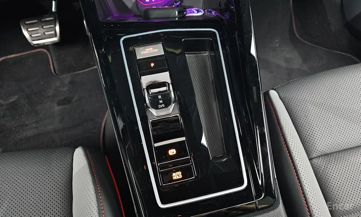 Фото 9 - Volkswagen Golf