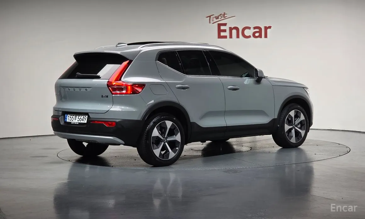 Volvo XC40 2018 B4 Ultra Bright