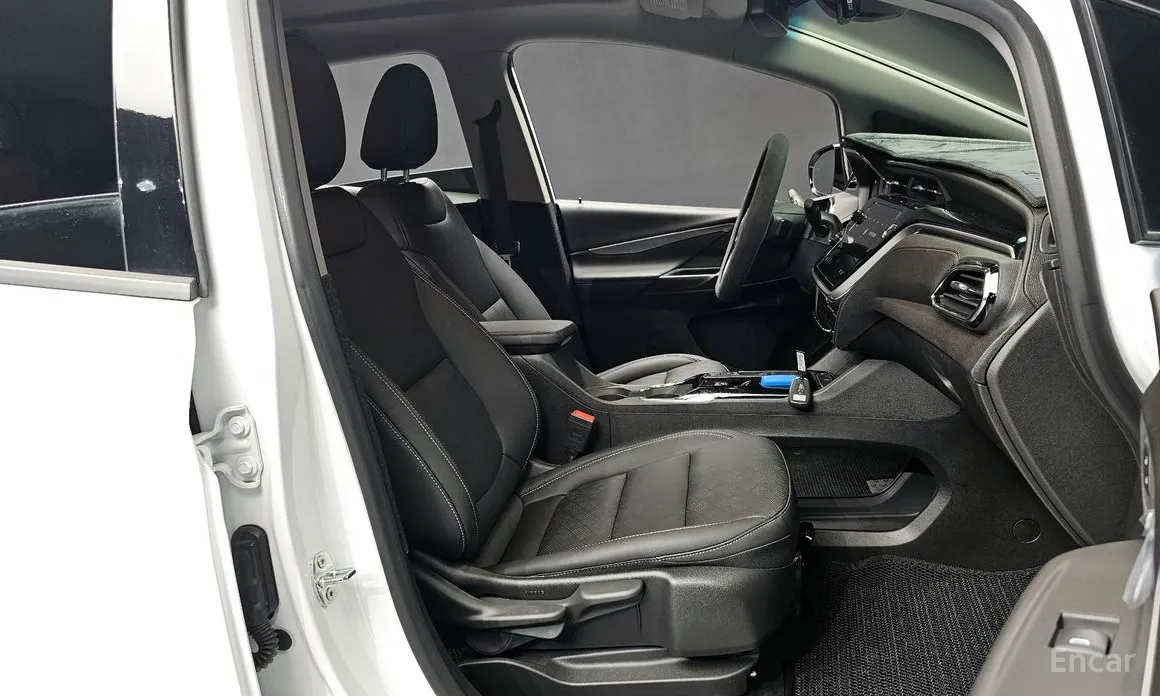 Фото 10 - Chevrolet Bolt EV