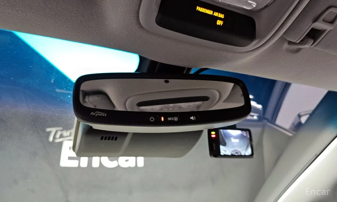 Фото 17 - Chevrolet Bolt EV