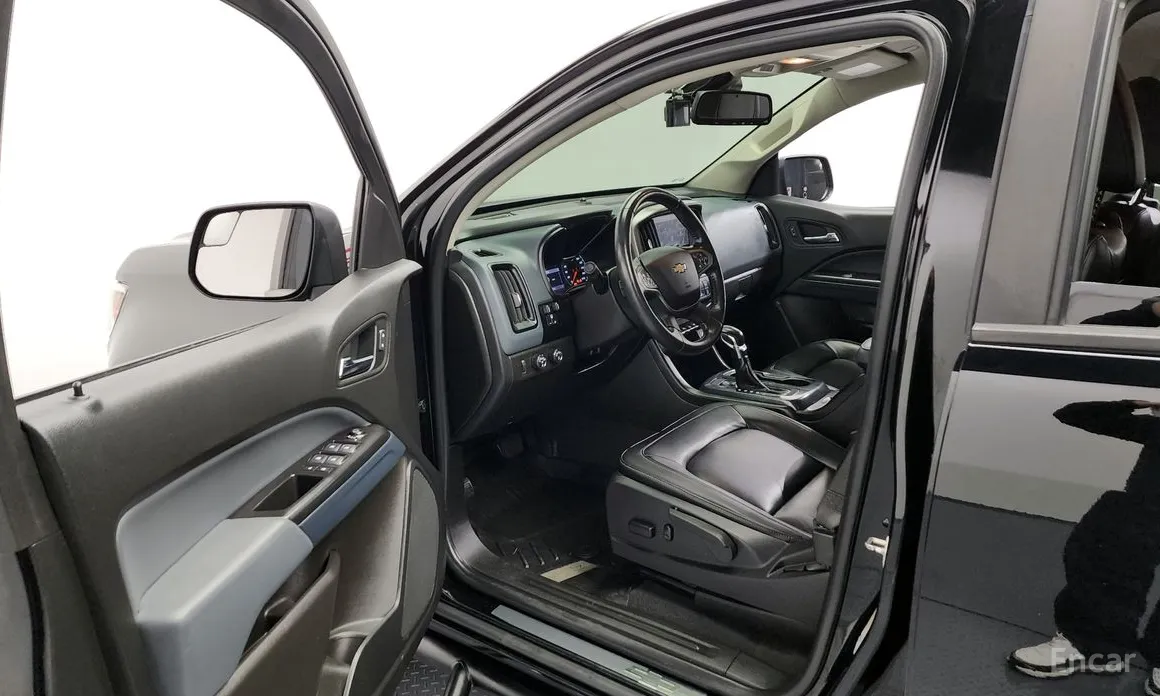 Фото 10 - Chevrolet Colorado