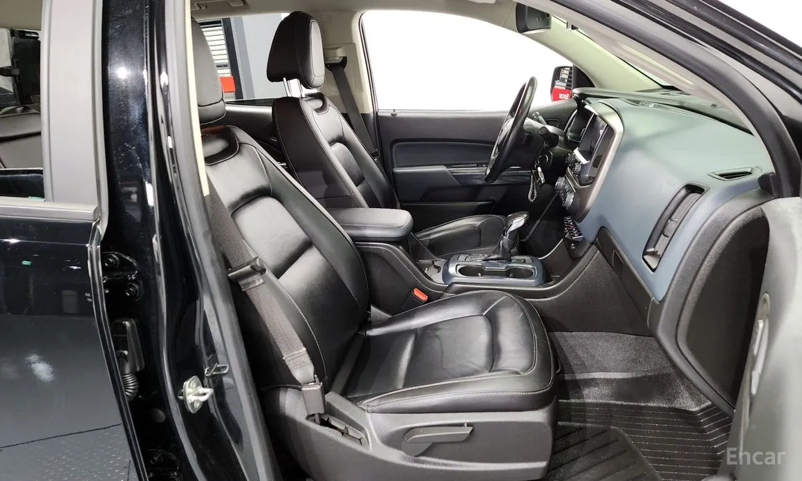 Фото 11 - Chevrolet Colorado