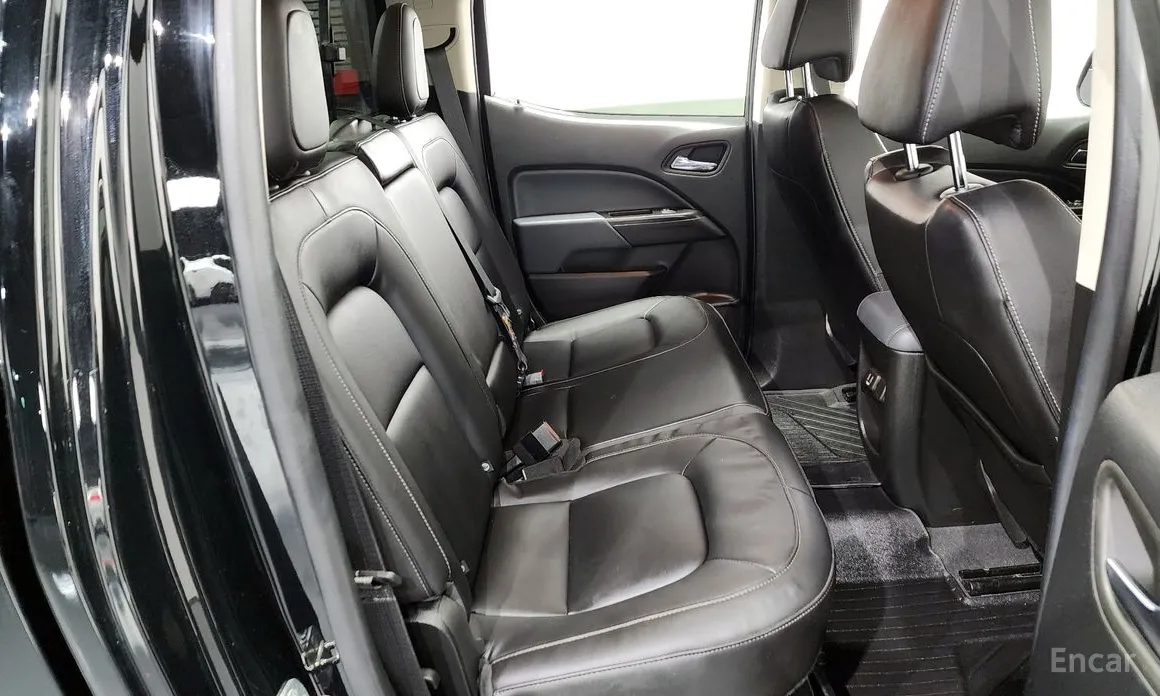 Фото 12 - Chevrolet Colorado